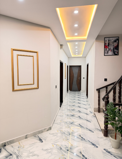 Cafe and Bar in Manhattan | Little Opus